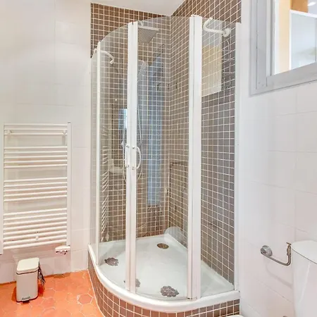 Charming Apt In The Golden Square Appartamento Cannes